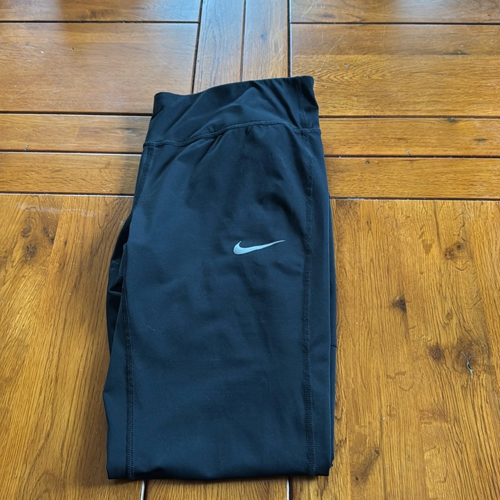 Nike Dri-Fit leggings.